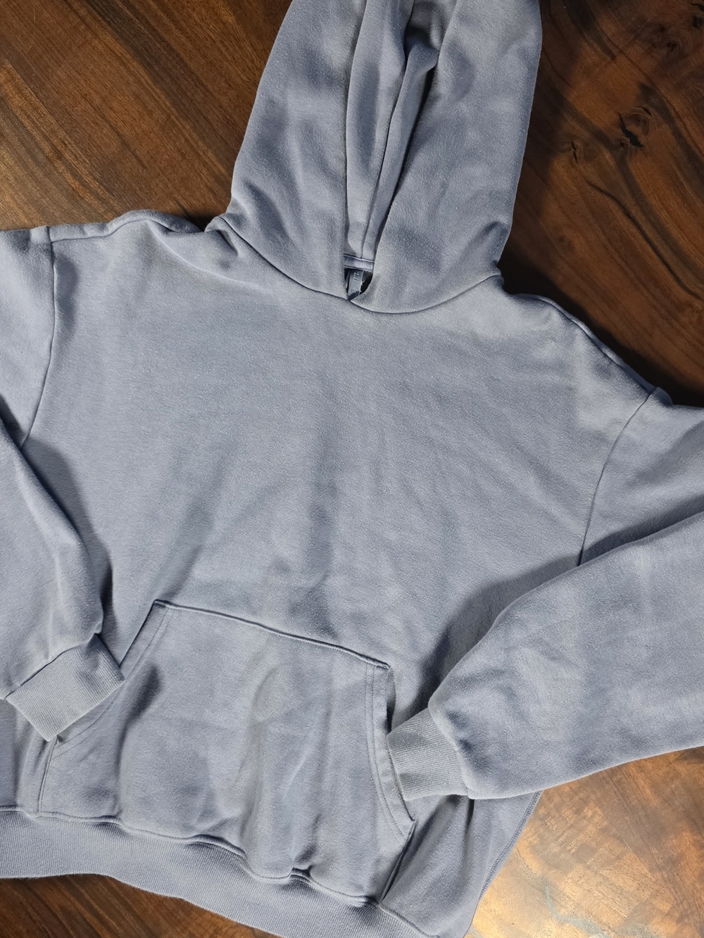 SKIMS Light Blue Women's Hoodie Sweatshirt #boyfriend #y2k #shadow